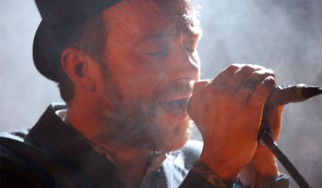 Νέος σόλο δίσκος από τον Damon Albarn