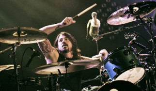 Οι 10 καλύτεροι drummer - τραγουδιστές