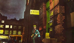 Το ''Ziggy Stardust'' του David Bowie, ο πιο «gay» δίσκος όλων των εποχών;