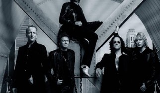 Πολλά και διάφορα νέα για τους Def Leppard