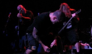 Δείτε την κοινή εμφάνιση Down και Duff McKagan