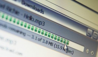 Οι «πειρατές» αγοράζουν περισσότερη μουσική απ' ό,τι ο υπόλοιπος κόσμος, σύμφωνα με έρευνα