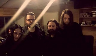 Ο τραγουδιστής των Crippled Black Phoenix στο νέο άλμπουμ των Draconian