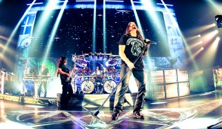 Ακούστε ολόκληρο το "The Astonishing" των Dream Theater