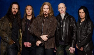 Box set για το καινούργιο album των Dream Theater και lyric video για το "The Enemy Inside"