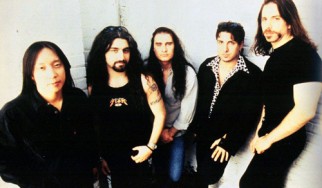 John Petrucci (Dream Theater): «Ήμασταν uncool και αυτό συνέβαλε στην επιτυχία μας»