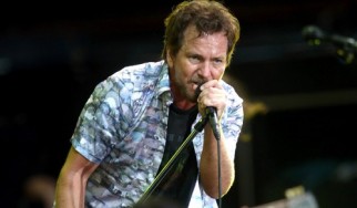 Διαθέσιμη η διασκευή του Eddie Vedder στο "Imagine" του John Lennon