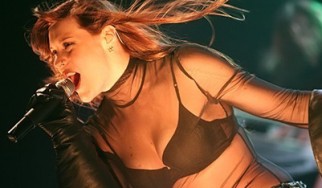 Δείτε την πρώτη live εμφάνιση της Floor Jansen με τους Nightwish