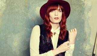 Δείτε την μεθυσμένη Florence να διασκευάζει Daft Punk και Gossip