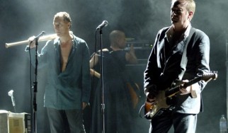 Gang Of Four: «Με 1000 ευρώ, παίρνεις τον φούρνο μικροκυμάτων μας»