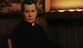 Ο Gary Oldman αποκαλύπτει την αμοιβή του για τη συμμετοχή του στο video clip του David Bowie