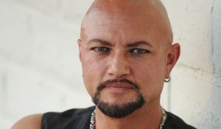 Αρνείται να δώσει τον έλεγχο της επίσημης ιστοσελίδας και των social media accounts των Queensryche ο Geoff Tate