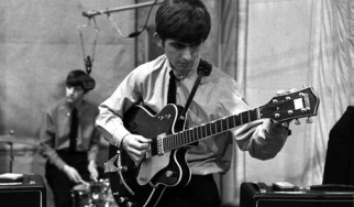 Εξωπραγματικό ποσό για μια κιθάρα του George Harrison