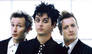 Καινούρια κομμάτια παρουσίασαν σε συναυλία - έκπληξη οι Green Day