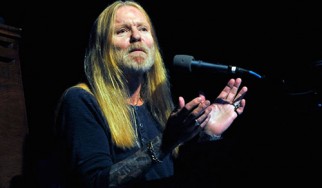 O ηθοποιός και o μουσικός που θα ενσαρκώσουν τον Gregg Allman στην επερχόμενη βιογραφική ταινία "Midnight Rider"