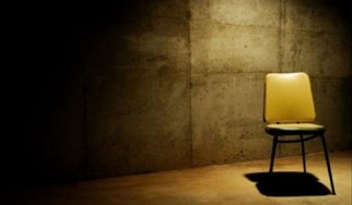 Η μουσική ποιού συγκροτήματος χρησιμοποιείται για βασανιστήρια στο Guantanamo;