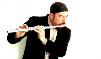 Επετειακή περιοδεία για το "Thick As A Brick" σχεδιάζει ο Ian Anderson