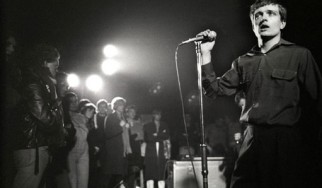 Παιδικό ποίημα του Ian Curtis πωλείται σε εξωφρενική τιμή