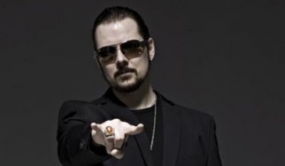 Ο Ihsahn κάνει ...ενδοσκόπηση