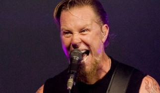 «Επέστρεψε» στο σχολείο ο James Hetfield