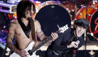 Ο πρώην μπασίστας των Guns N' Roses στους Jane's Addiction