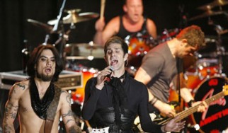 Perry Farrell (Jane's Addiction): «Ούτε εμείς κάναμε τον Duff McKagan να νιώσει άνετα»