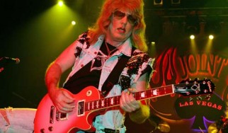 Jay Jay French (Twisted Sister): «Δεν υπάρχει απολύτως κανένας λόγος να γράψουμε δίσκο, αφού κανείς δεν αγοράζει»