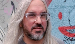 Το «ρίχνει» στην ψυχεδέλεια ο J Mascis των Dinosaur Jr.