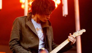 Ο Jonny Greenwood (Radiohead) ετοιμάζει δίσκο με τον Πολωνό συνθέτη Krzysztof Penderecki
