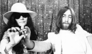 Βιβλίο για τη ζωή της με τον John Lennon από τη Yoko Ono