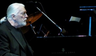 Με την επάρατη νόσο παλεύει ο Jon Lord