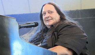 Λεπτομέρειες για τη νέα solo δουλειά του Jon Oliva