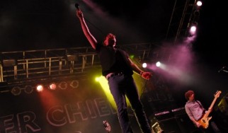 «Αμφίβολη η βιωσιμότητα μιας rock μπάντας σήμερα», σύμφωνα με τους Kaiser Chiefs