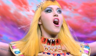 Πώς θα διασκεύαζαν Katy Perry οι System Of A Down και οι Type O Negative;