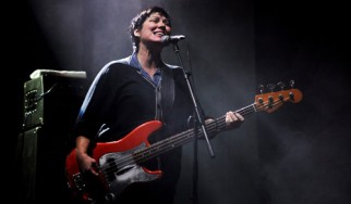 Aνοιχτή η «πόρτα» των Pixies σε τυχόν επιστροφή της Kim Deal
