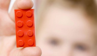 Κι άλλα πασίγνωστα συγκροτήματα φτιαγμένα από lego