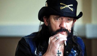 Ο Lemmy «επέστρεψε από τη χώρα των νεκρών»