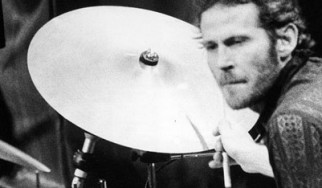 Elton John και Mumford & Sons θα τιμήσουν τον Levon Helm (The Band) στα φετινά Grammys