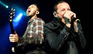 Οι Linkin Park γίνονται η πρώτη μπάντα που μεταδίδει συναυλία της μέσω δορυφόρου