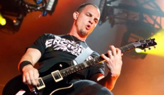 Την άνοιξη έρχεται η πρώτη solo κυκλοφορία του Mark Tremonti (Creed / Alter Bridge)