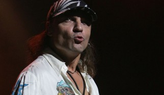 Ο Matthias Jabs των Scorpions δηλώνει ότι οι Nickelback είναι η αγαπημένη του σύγχρονη μπάντα