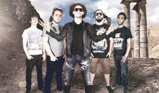 Ο Chris Barretto νέος τραγουδιστής των Monuments