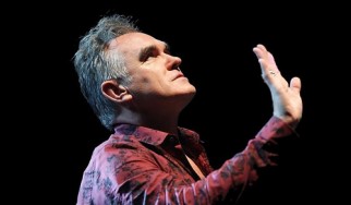 O Morrissey μάς ξανάρχεται