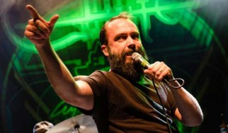 Οι Clutch παρουσιάζουν καινούριο τραγούδι στο Εδιμβούργο (video)