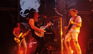 Ακούστε ολόκληρο το "Americana" των Neil Young And Crazy Horse πριν κυκλοφορήσει