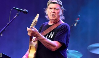 Neil Young και Crazy Horse ακυρώνουν συναυλία τους στο Ισραήλ