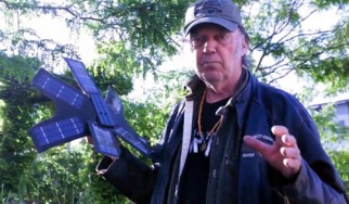 Καμπάνια του Neil Young για τη διάσωση των τροπικών δασών