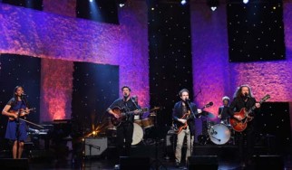 Marcus Mumford, Elvis Costello κ.α. κυκλοφορούν το "The New Basement Tapes"