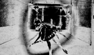 Δείτε το σκηνοθετημένο από τον David Lynch νέο video clip των Nine Inch Nails