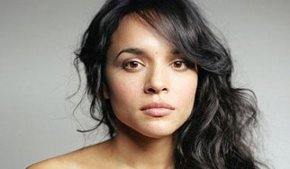 Με τον Danger Mouse θα συνεργαστεί η Norah Jones στον επόμενο δίσκο της
